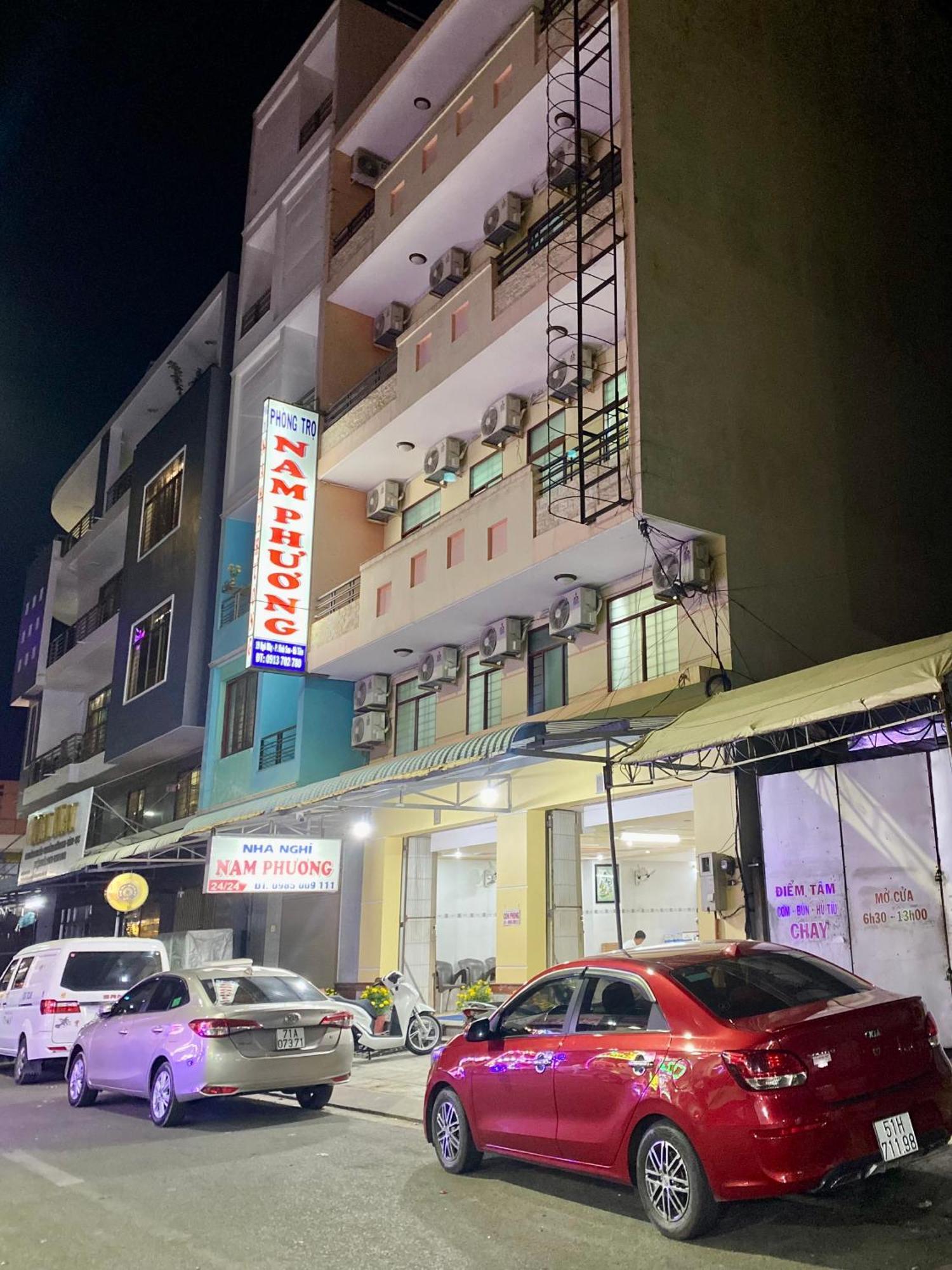 לינה וארוחת בוקר הא טיין Nha Nghi Nam Phuong מראה חיצוני תמונה