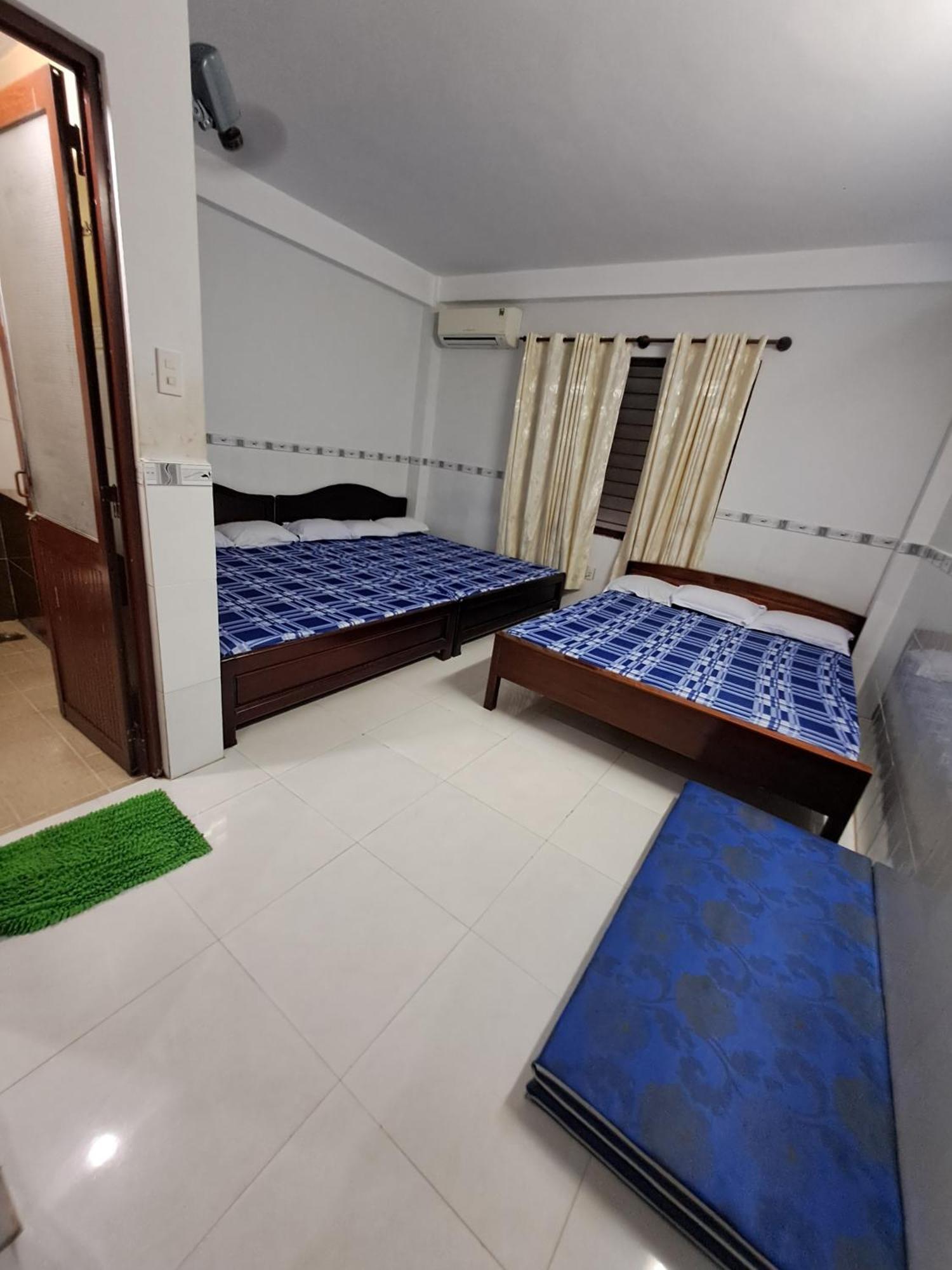 לינה וארוחת בוקר הא טיין Nha Nghi Nam Phuong מראה חיצוני תמונה